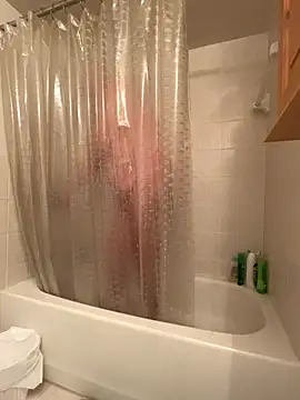 Snapshot of bigpru chatting on 12-01-24, 05:57 bigpru online show from 12-01-24, 05:57