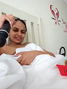 Snapshot of DirtySnowball69 chatting on 12-10-24, 01:22 DirtySnowball69 online show from 12-10-24, 01:22