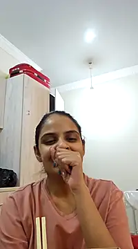 Snapshot of DirtySnowball69 chatting on 12-23-24, 07:52 DirtySnowball69 online show from 12-23-24, 07:52