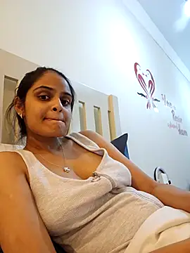 Snapshot of DirtySnowball69 chatting on 12-31-24, 06:35 DirtySnowball69 online show from 12-31-24, 06:35