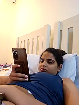 Snapshot of DirtySnowball69 chatting on 02-25-25, 04:31 DirtySnowball69 online show from 02-25-25, 04:31