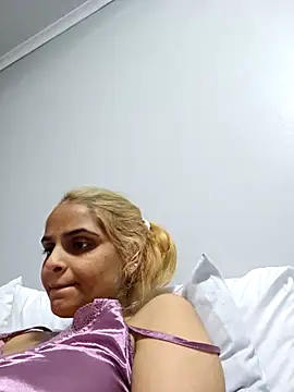 Snapshot of DirtySnowball69 chatting on 09-26-25, 06:56 DirtySnowball69 online show from 09-26-25, 06:56