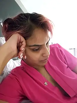 Snapshot of DirtySnowball69 chatting on 01-10-26, 12:29 DirtySnowball69 online show from 01-10-26, 12:29