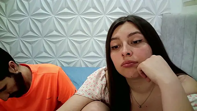 Snapshot of jerryandjessica chatting on 12-23-24, 12:03 jerryandjessica online show from 12-23-24, 12:03