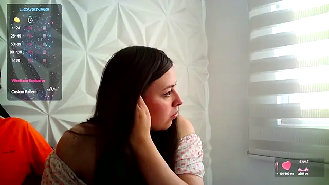 Snapshot of jerryandjessica chatting on 09-20-25, 08:10 jerryandjessica online show from 09-20-25, 08:10