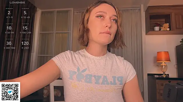 Snapshot of lanabosch chatting on 09-15-25, 02:00 lanabosch online show from 09-15-25, 02:00