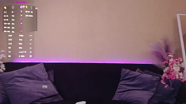 anna chatstrip online show from 11-01-25, 12:18