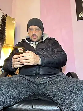 DanielOhCool online show from 01-18-26, 08:18