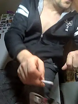 DanielOhCool online show from 03-30-26, 04:35