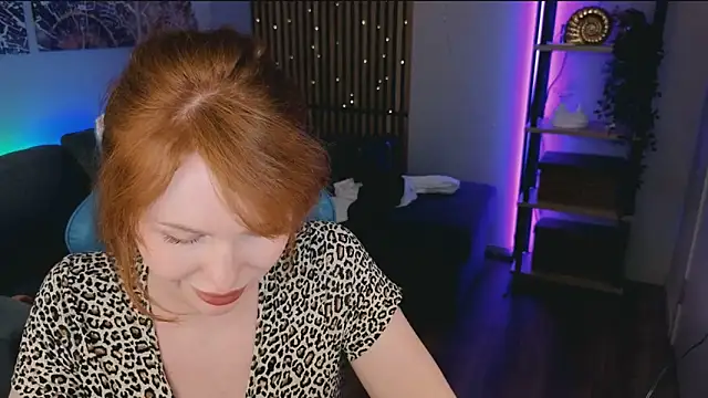 Snapshot of GingerArin chatting on 06-04-26, 10:43 GingerArin online show from 06-04-26, 10:43