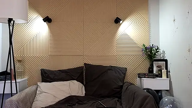 Elizavetta Miller online show from 12-21-25, 11:28