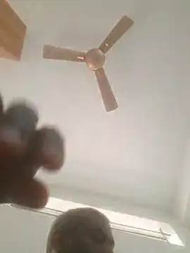 Snapshot of strongguyindia chatting on 01-23-25, 06:39 strongguyindia online show from 01-23-25, 06:39