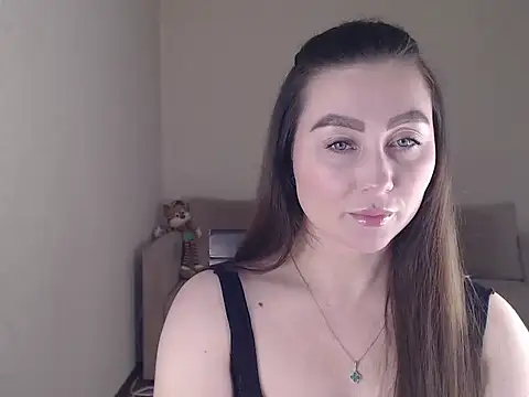 Snapshot of marishaarimova chatting on 10-20-25, 01:39 marishaarimova online show from 10-20-25, 01:39