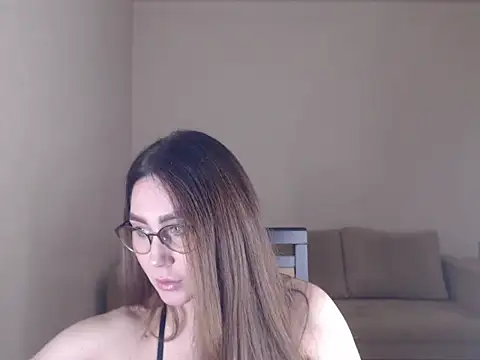 Snapshot of marishaarimova chatting on 11-05-25, 03:45 marishaarimova online show from 11-05-25, 03:45