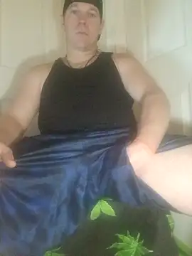 Snapshot of FUNINWV9 chatting on 02-10-26, 09:02 FUNINWV9 online show from 02-10-26, 09:02