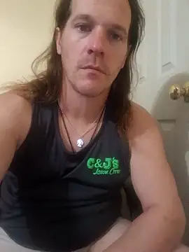 Snapshot of FUNINWV9 chatting on 02-17-26, 12:51 FUNINWV9 online show from 02-17-26, 12:51