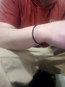 Snapshot of FUNINWV9 chatting on 02-18-26, 06:09 FUNINWV9 online show from 02-18-26, 06:09