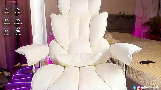 Snapshot of Top_Skinny chatting on 05-27-26, 04:31 Top Skinny online show from 05-27-26, 04:31