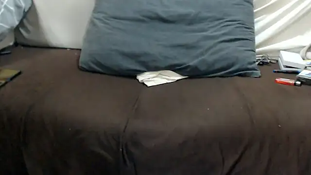 Snapshot of LiONTURK chatting on 02-26-25, 11:26 LiONTURK online show from 02-26-25, 11:26