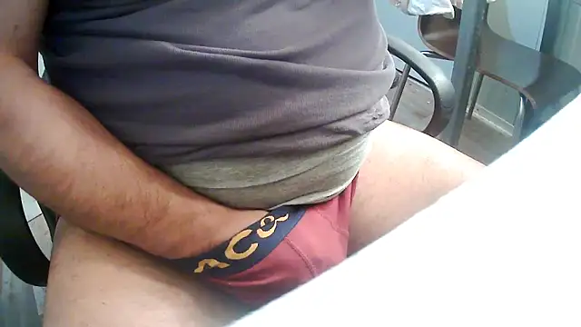 LiONTURK online show from 04-18-26, 04:00