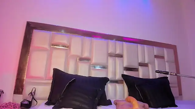 Snapshot of Gavii_Prietto chatting on 03-15-25, 04:02 Gavii Prietto online show from 03-15-25, 04:02