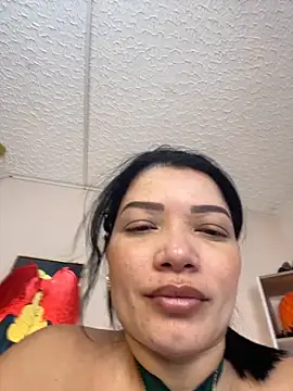 valerie lya online show from 10-31-25, 02:07