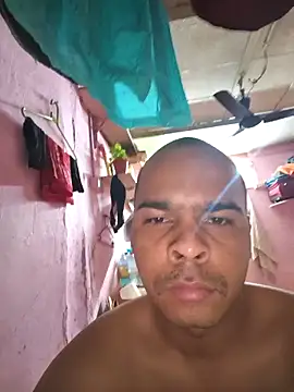 Snapshot of Vickyrajput009 chatting on 02-18-26, 12:01 Vickyrajput009 online show from 02-18-26, 12:01