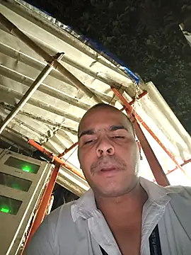 Snapshot of Vickyrajput009 chatting on 02-20-26, 08:09 Vickyrajput009 online show from 02-20-26, 08:09