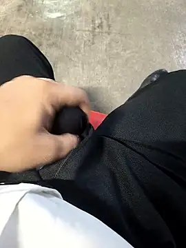 Snapshot of Vickyrajput009 chatting on 02-21-26, 09:49 Vickyrajput009 online show from 02-21-26, 09:49