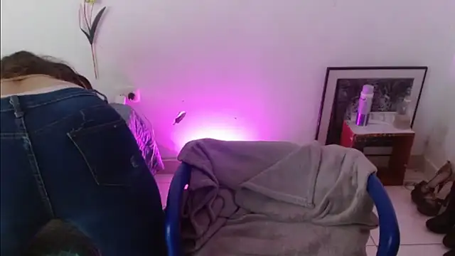 keyklin1 online show from 02-21-26, 01:12