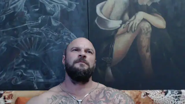 Snapshot of viking_30 chatting on 07-12-26, 05:48 viking 30 online show from 07-12-26, 05:48