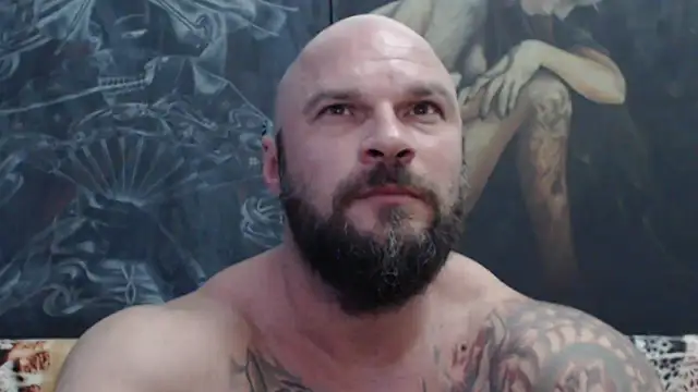 Snapshot of viking_30 chatting on 07-18-26, 06:12 viking 30 online show from 07-18-26, 06:12
