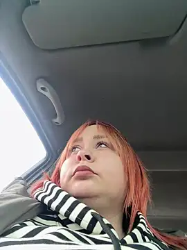 Model9798 online show from 03-04-25, 08:57