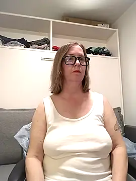 SweetandNaughty1 online show from 02-08-26, 11:30