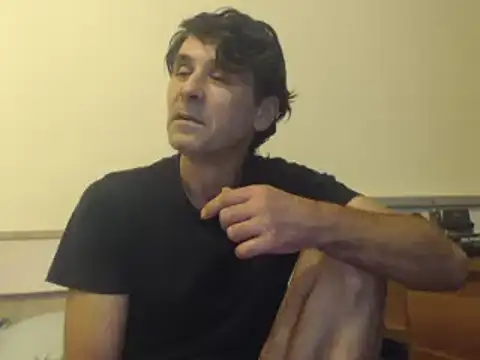 yvesstorm1 online show from 01-04-25, 07:44