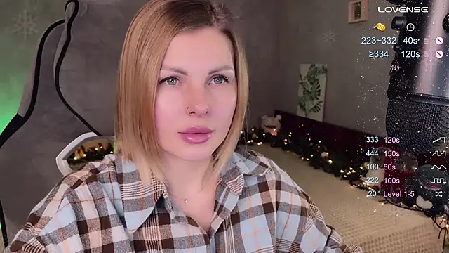 Snapshot of Your_Sweet_Lilu chatting on 12-19-24, 05:29 Your Sweet Lilu online show from 12-19-24, 05:29