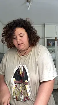 Snapshot of valentinny chatting on 11-16-25, 04:45 valentinny online show from 11-16-25, 04:45