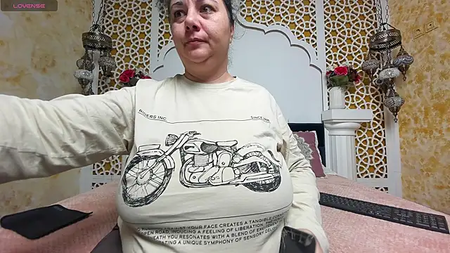 AleshaArabian online show from 03-14-25, 07:23