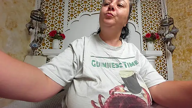 AleshaArabian online show from 09-23-25, 02:36