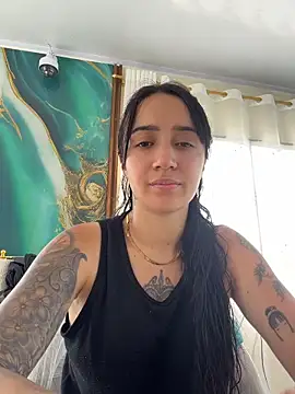 Snapshot of EmmyEvans1 chatting on 06-30-26, 07:26 EmmyEvans1 online show from 06-30-26, 07:26