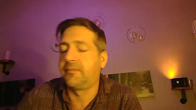 matrikes1 online show from 12-15-24, 04:37