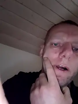 Kw8585kw online show from 01-17-26, 03:17