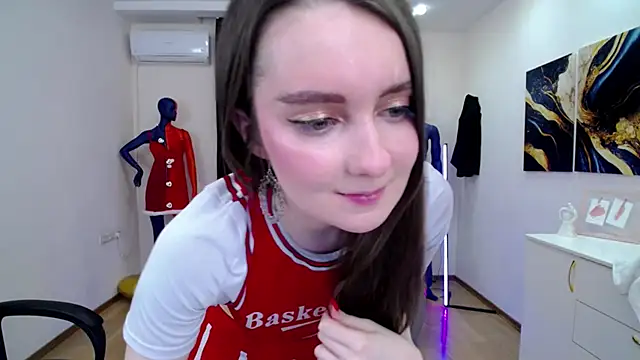 Snapshot of CloudGrace chatting on 03-09-25, 01:26 CloudGrace online show from 03-09-25, 01:26