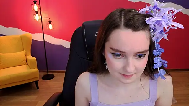 Snapshot of CloudGrace chatting on 09-12-25, 03:17 CloudGrace online show from 09-12-25, 03:17