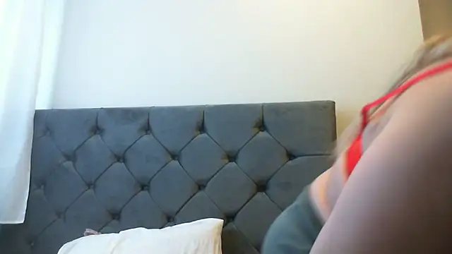 SusanCurt online show from 12-19-25, 10:44