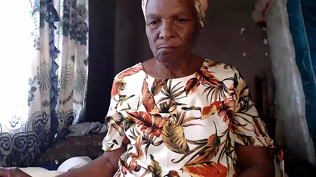 NaughtyGranny online show from 07-10-26, 10:51