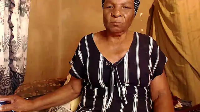 NaughtyGranny online show from 07-14-26, 07:41