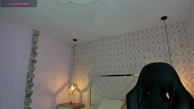 Snapshot of clarisKlein chatting on 06-09-26, 12:17 clarisKlein online show from 06-09-26, 12:17