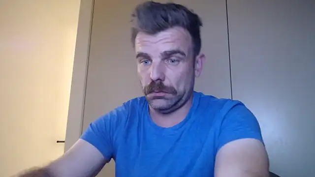Snapshot of mrbigballs chatting on 06-16-26, 10:34 mrbigballs online show from 06-16-26, 10:34
