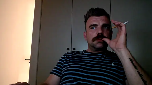 Snapshot of mrbigballs chatting on 06-22-26, 08:39 mrbigballs online show from 06-22-26, 08:39